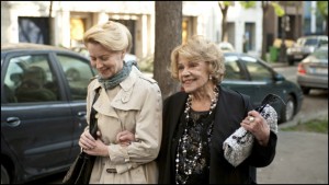 Laine Mägi, left, and Jeanne Moreau in A LADY IN PARIS