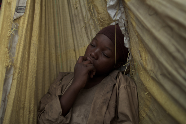 Rachel Mwanza as Komona in WAR WITCH (Tribeca Film)