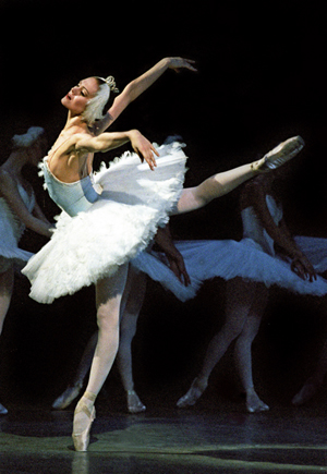 Ballerina Ulyana Lopatkina (Photo: First Run Features)