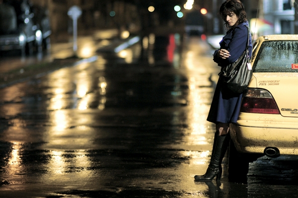 Gloria Montoya in BLOOD AND RAIN (Photo: Rezo Films)