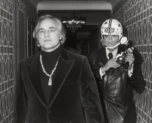 Marlon Brando, left, & Ron Galella in SMASH HIS CAMERA (Photo: Ron Galella Ltd/Wireimage.com)