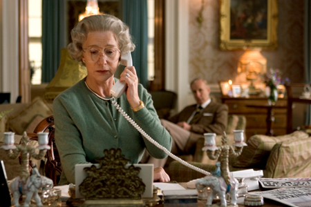 Helen Mirren as Elizabeth II
James Cromwell as Prince Philip in the background
in THE QUEEN
Photo: Laurie Sparham/Miramax