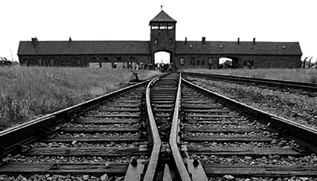 The Auschwitz Gate
Photo: First Run Features