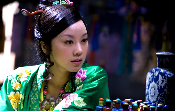 Yan Ni in A WOMAN, A GUN AND A NOODLE SHOP (Photo:
Bai Xiaoyan/Sony Pictures Classics)